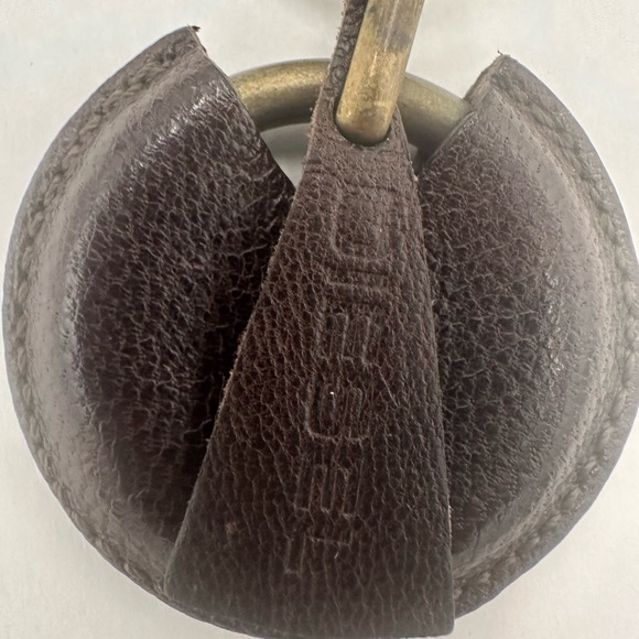 Diesel Keychain - Picture 4 of 6